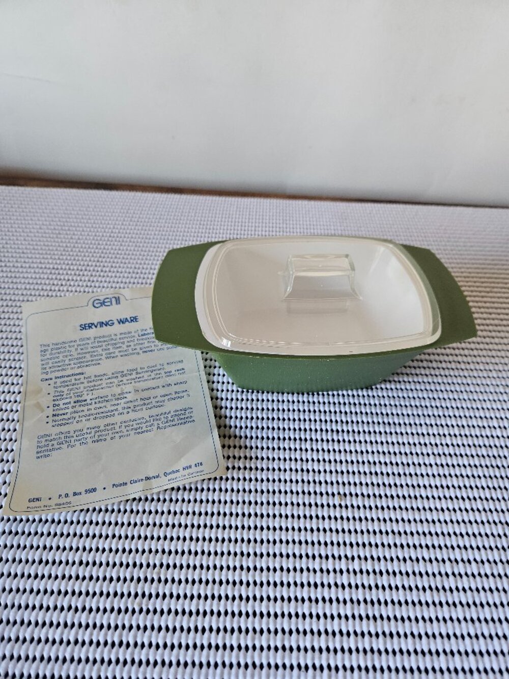 Vintage MCM Geni Quality (Hard) Plastic Butter Dish (G6)